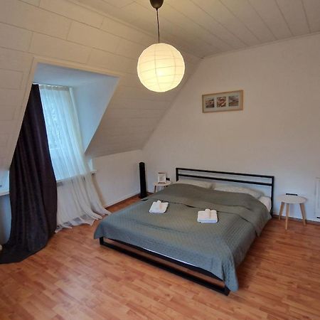 Canim Appartement Дуйсбург Екстериор снимка